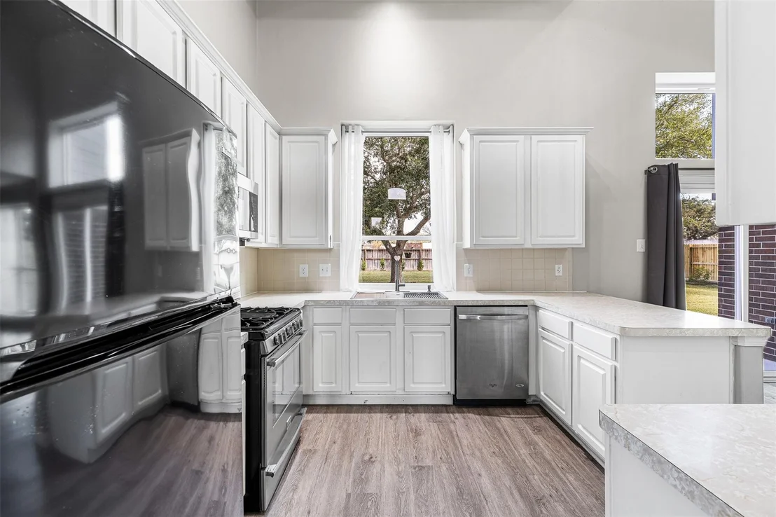 Photo of 6703 Walnut Square
