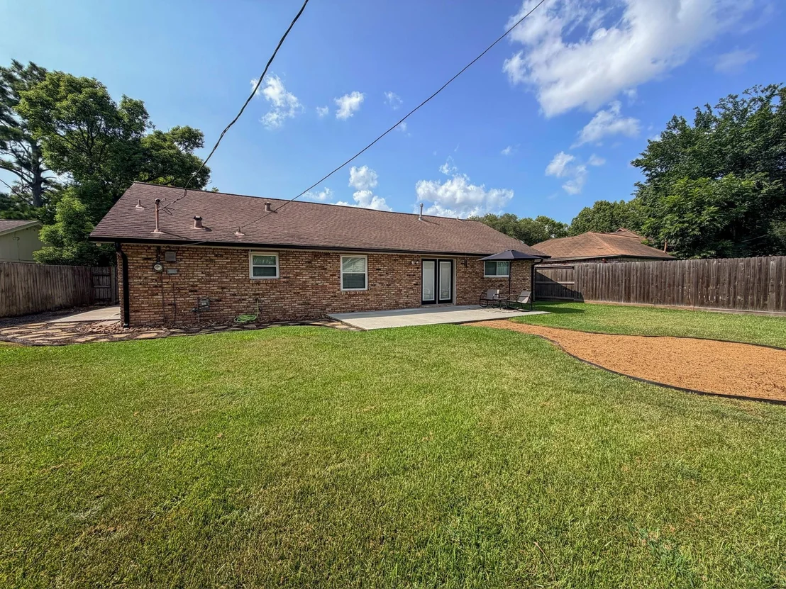 Photo of 704 Briargrove Drive