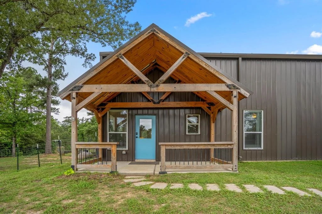 Photo of 6693 County Road 302