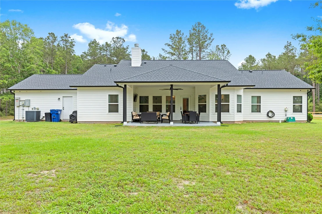 Photo of 21202 Peach Bend