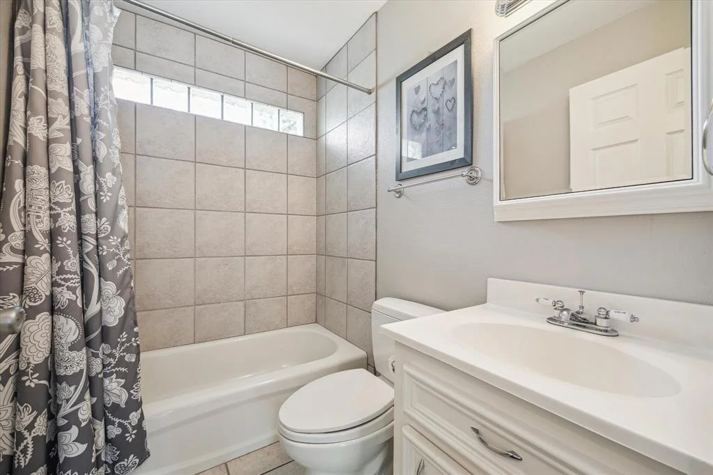 Photo of 4149 Milton Street