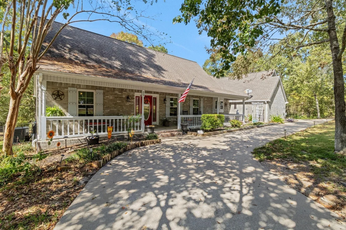 Photo of 80 Lake Grove Drive