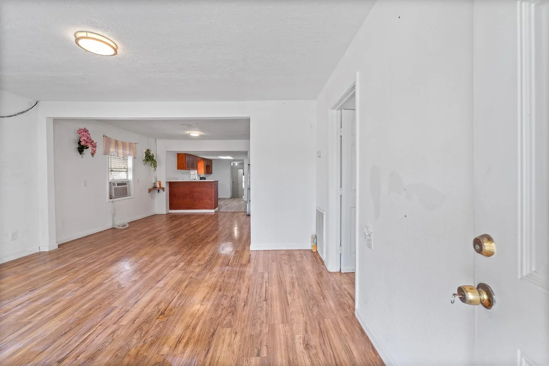 Photo of 401 Lee Avenue