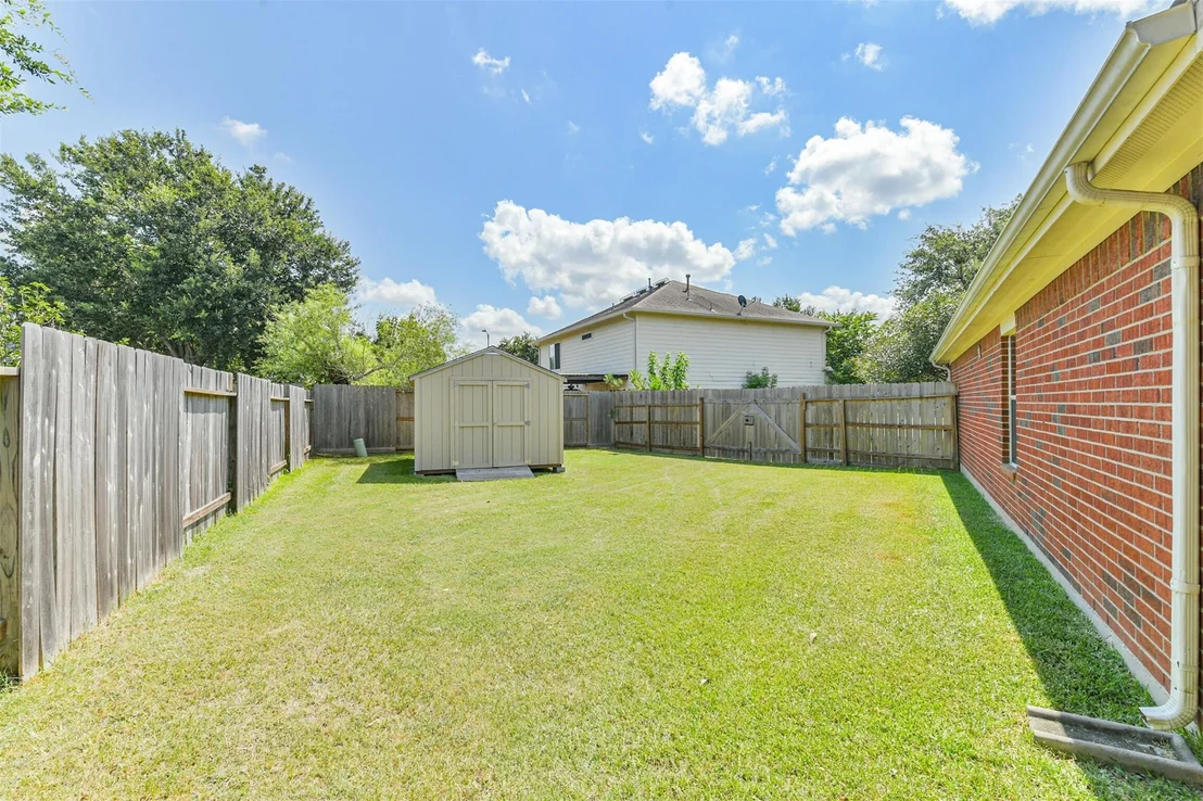 Photo of 11806 Piney Way Lane