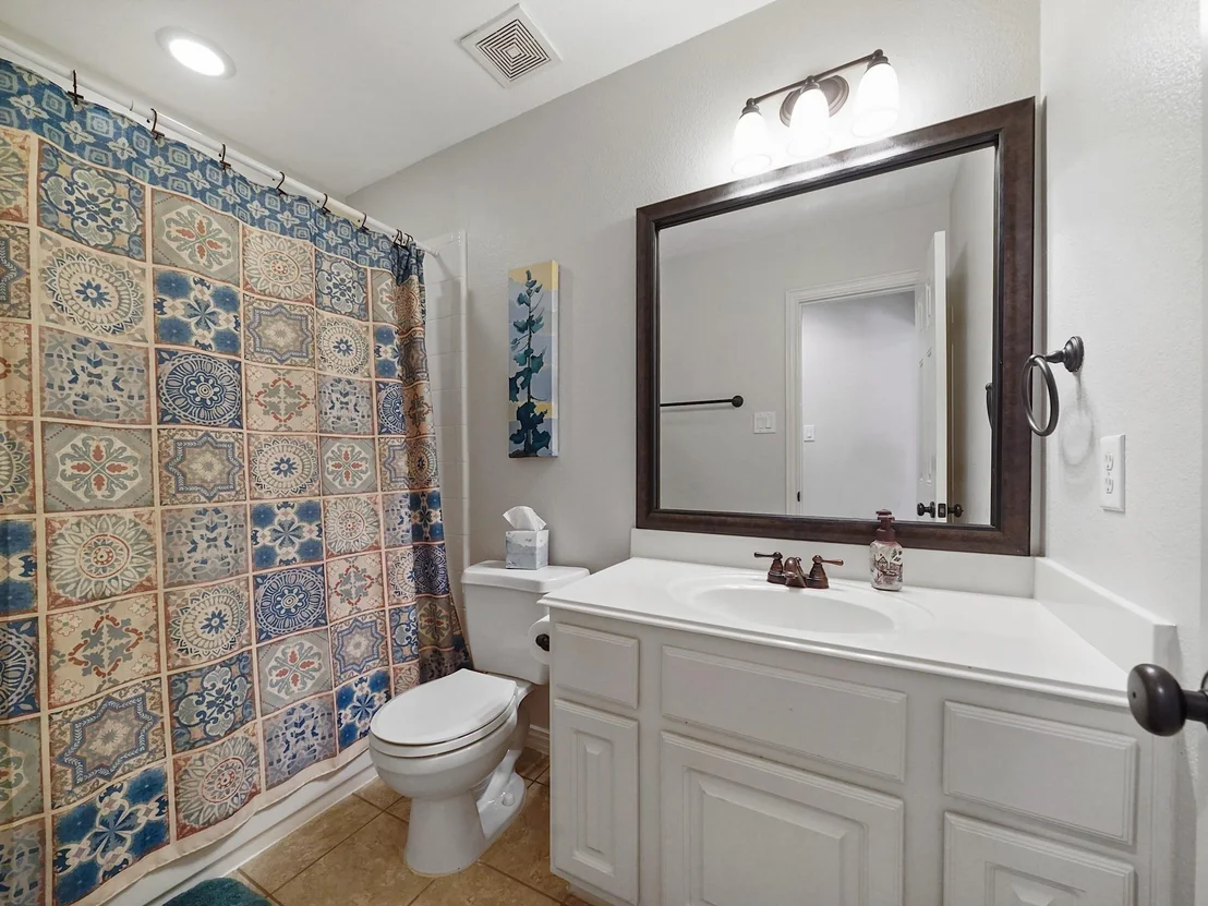Photo of 6015 Madrone Mdw Drive
