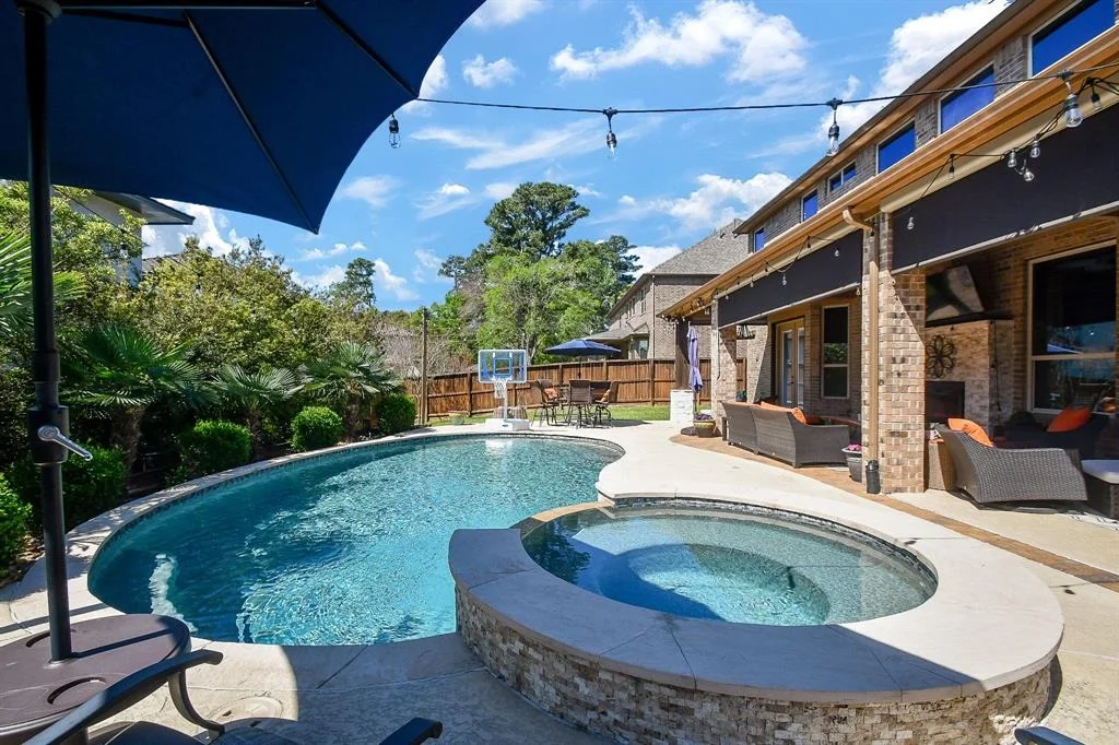 Photo of 7539 Langley Road