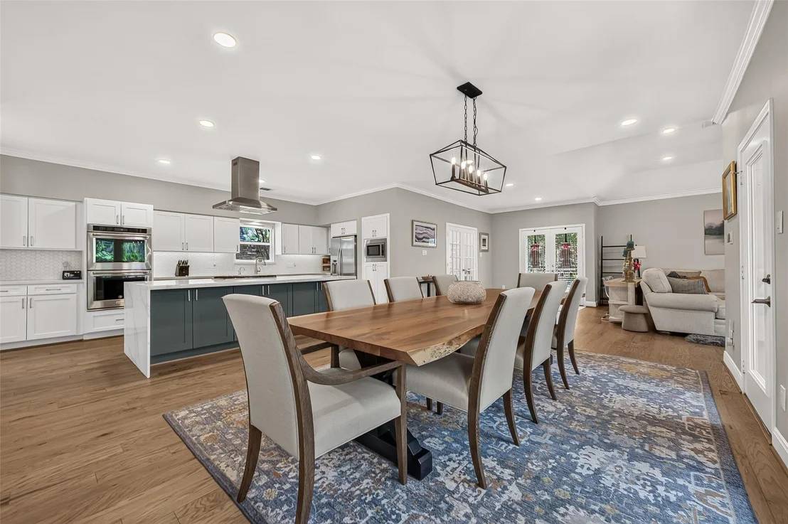 Photo of 1122 Daria Drive