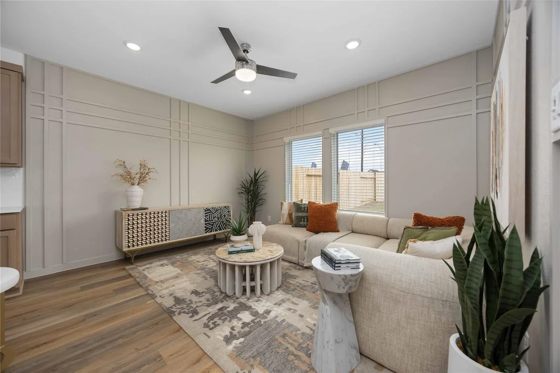 Photo of 7826 Rose Stem Drive