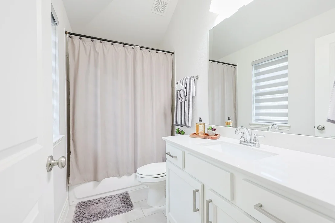 Photo of 3806 Lake Falls Drive