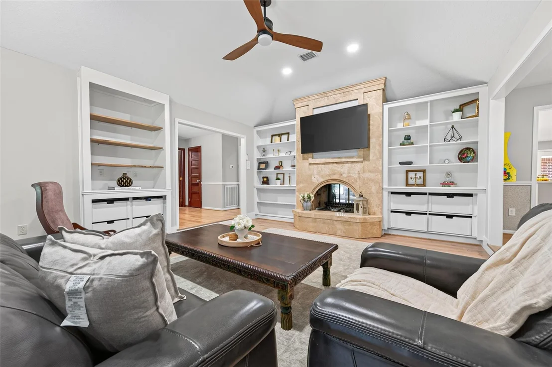 Photo of 18903 Grosbeak Lane