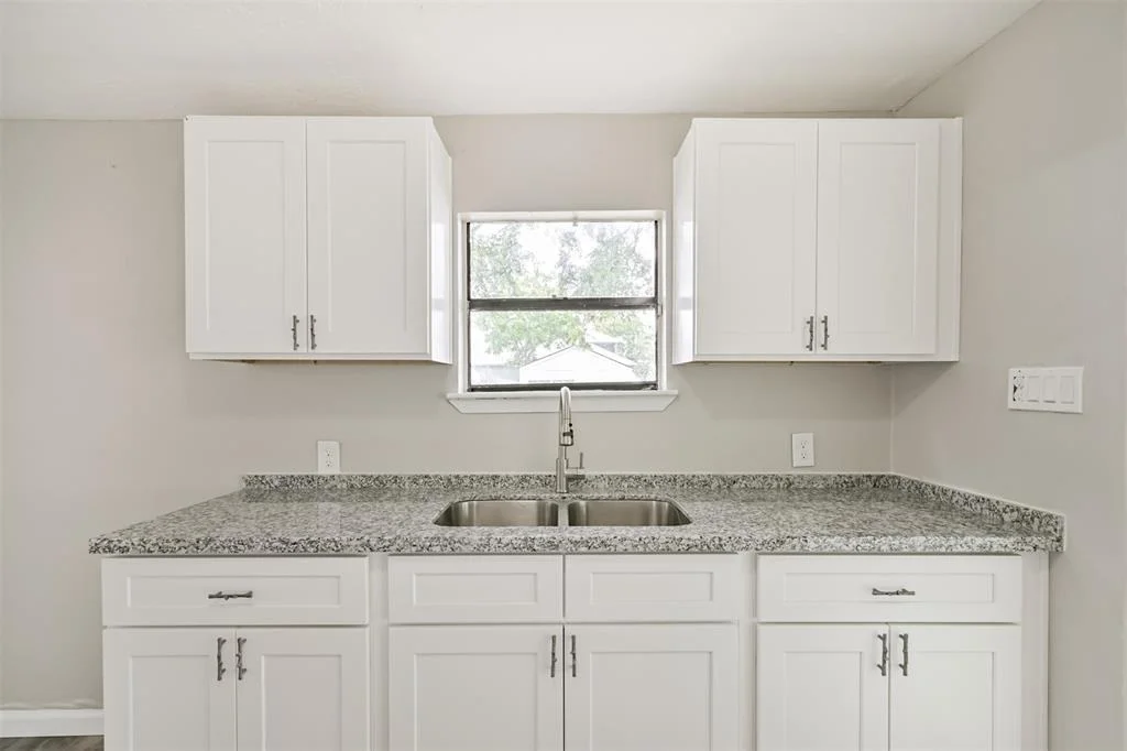 Photo of 4803 W Bayshore Drive