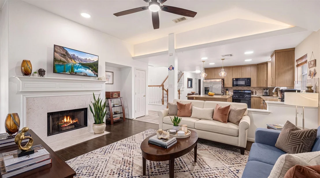 Photo of 202 W Misty Dawn Drive