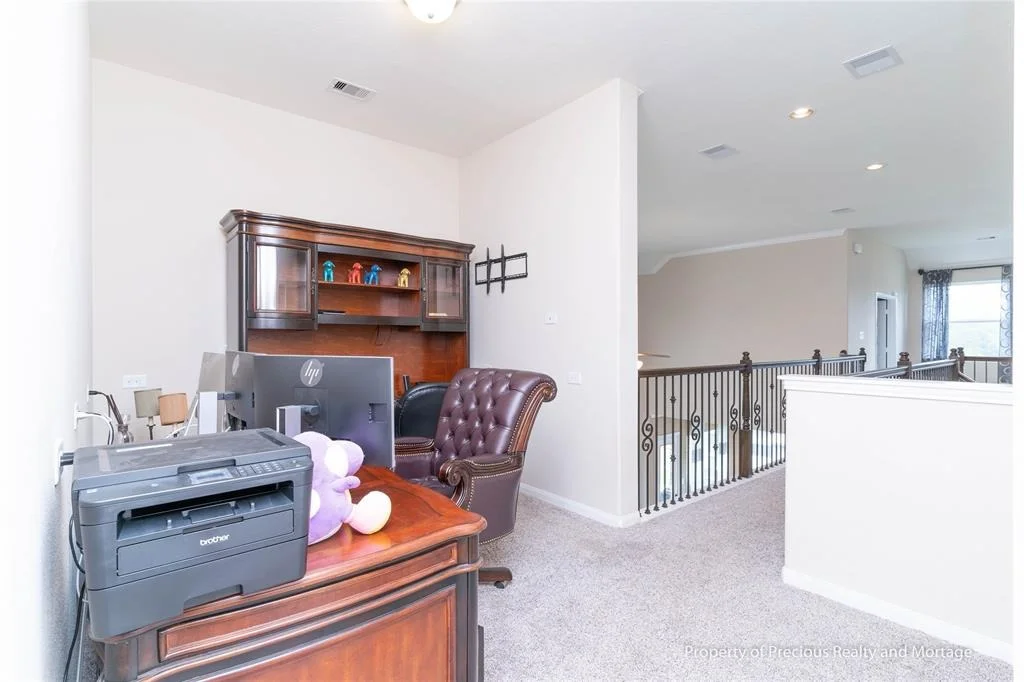 Photo of 6019 Green Meadows Lane