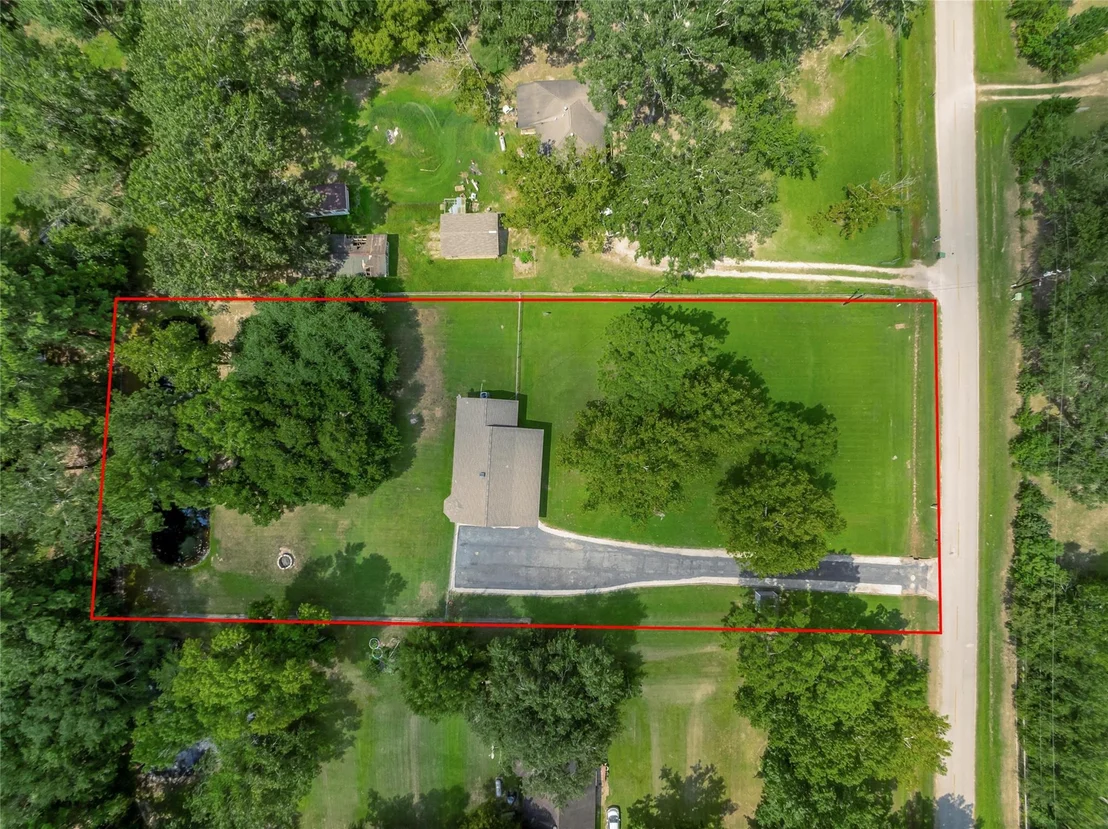 Photo of 207 Lone Pine Drive