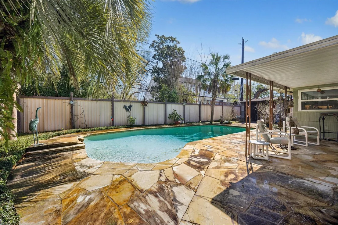 Photo of 8611 Ferris Drive