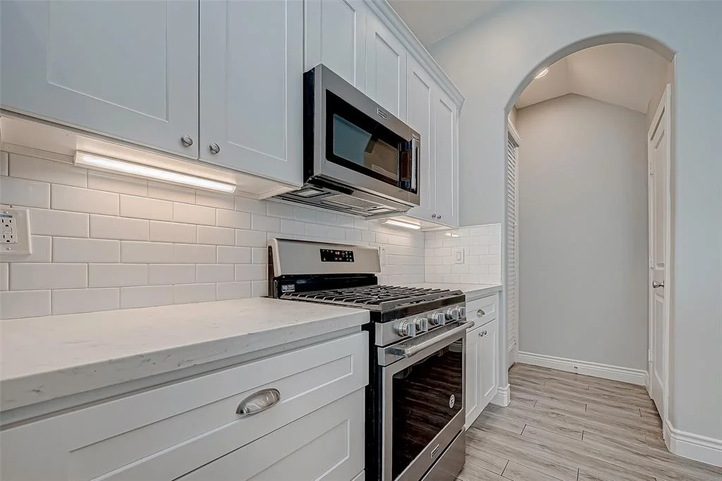 Photo of 8902 Spring Knoll Forest Drive