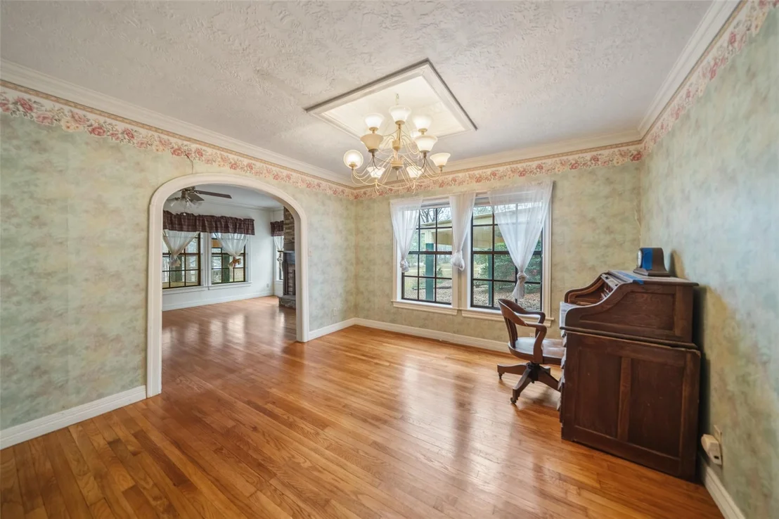 Photo of 14495 Calvary Road