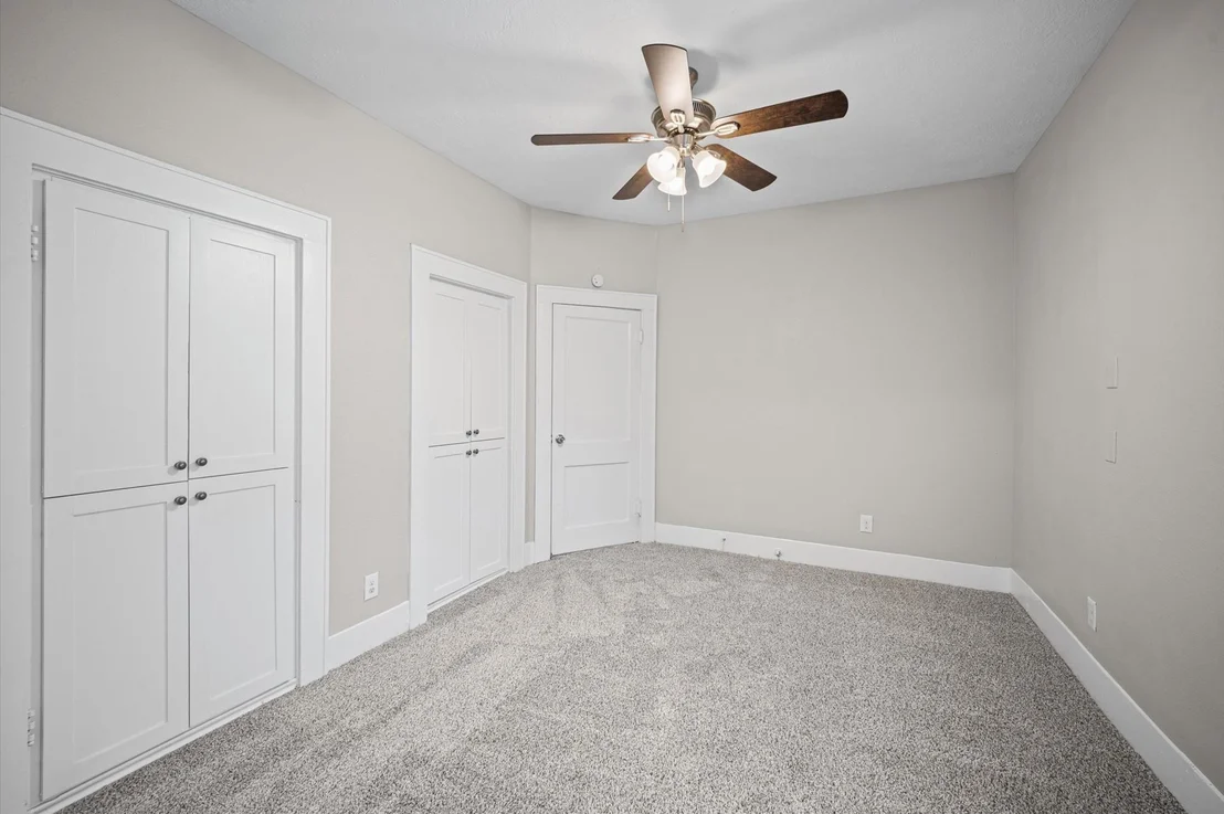 Photo of 909 King Street