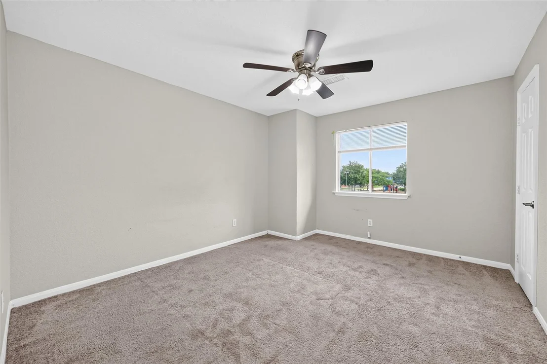 Photo of 3219 Watercliff Court