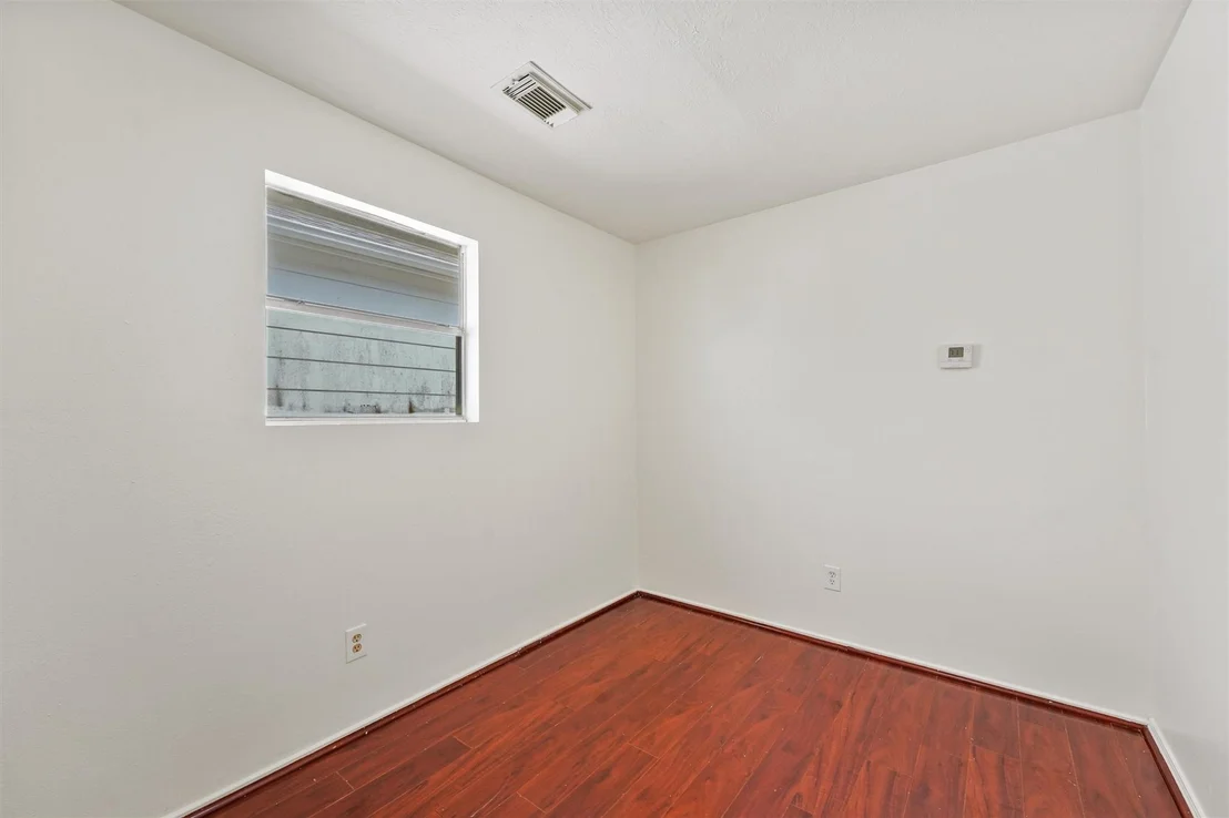 Photo of 11702 Evesborough Drive