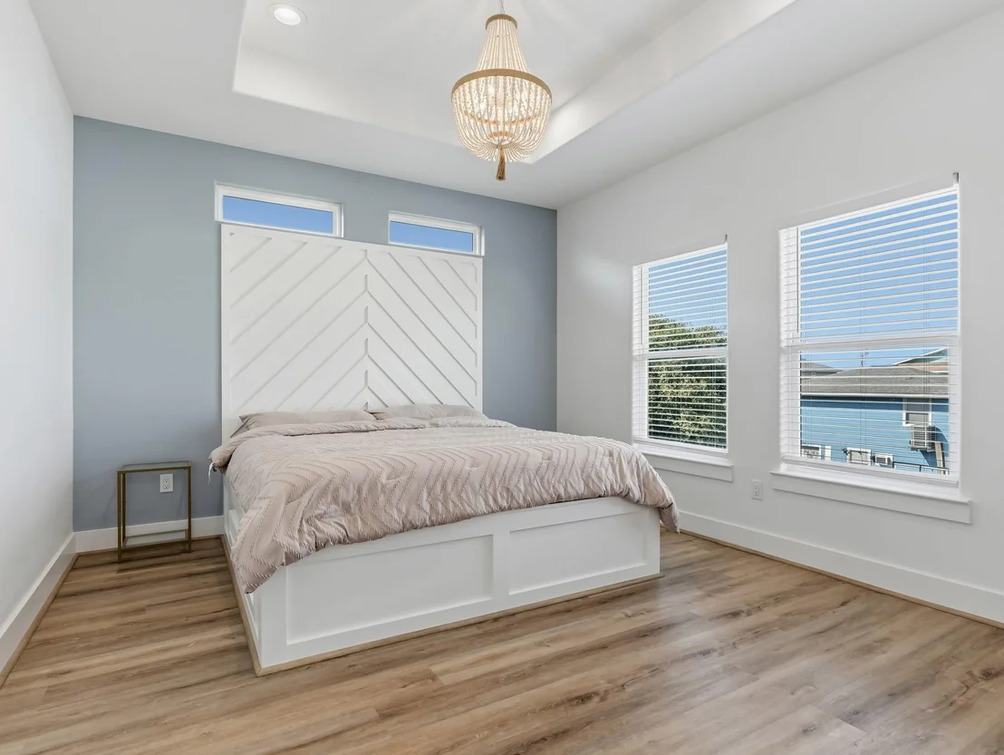 Photo of 955 Wommack