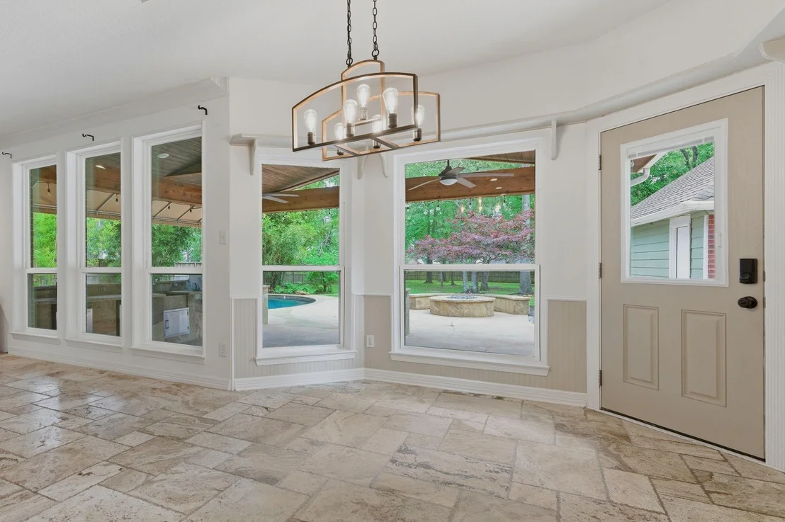 Photo of 2024 Old River Road