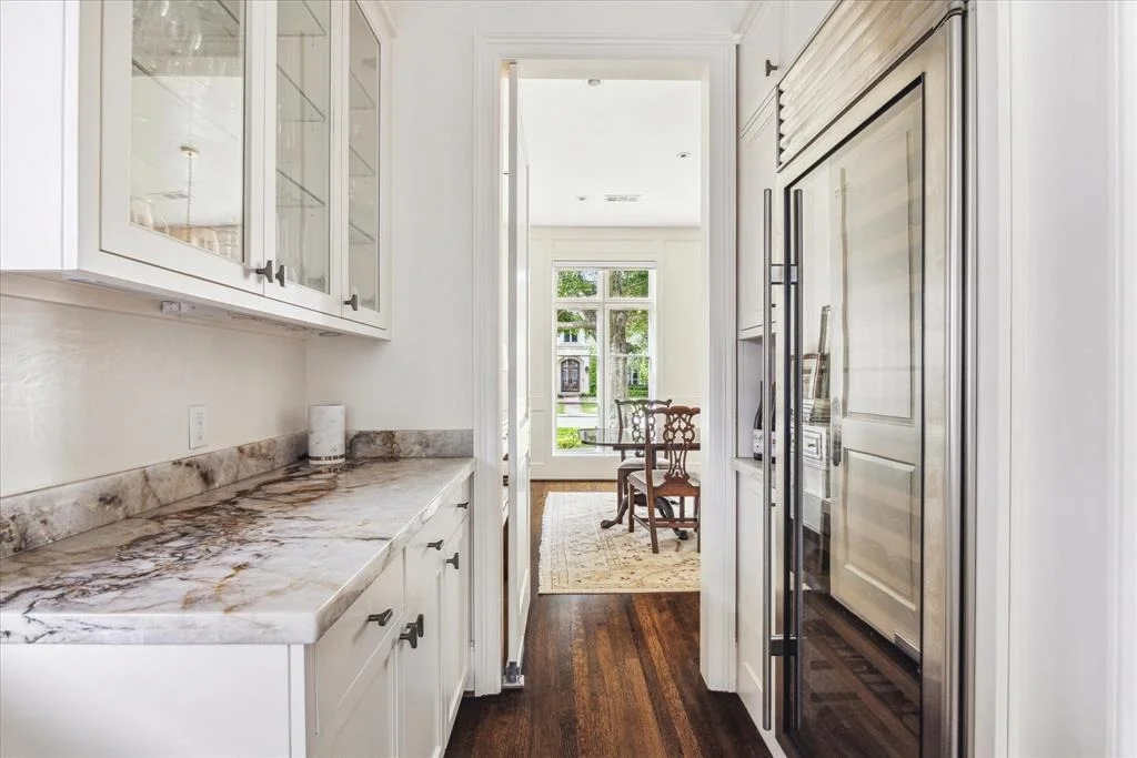 Photo of 4010 Overbrook Lane