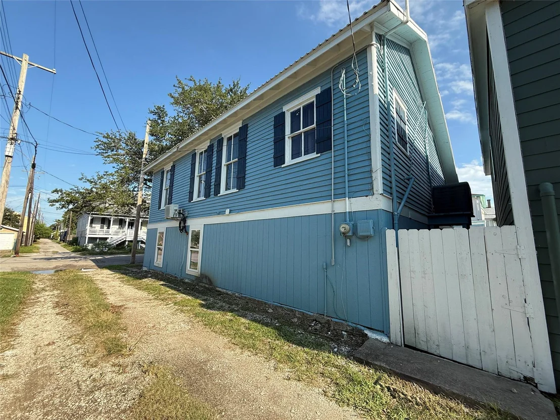 Photo of 1415 Moody Avenue