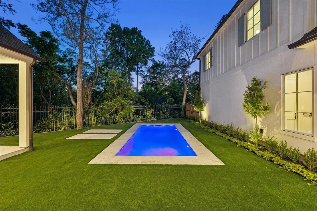 Photo of 10801 Long Shadow Lane