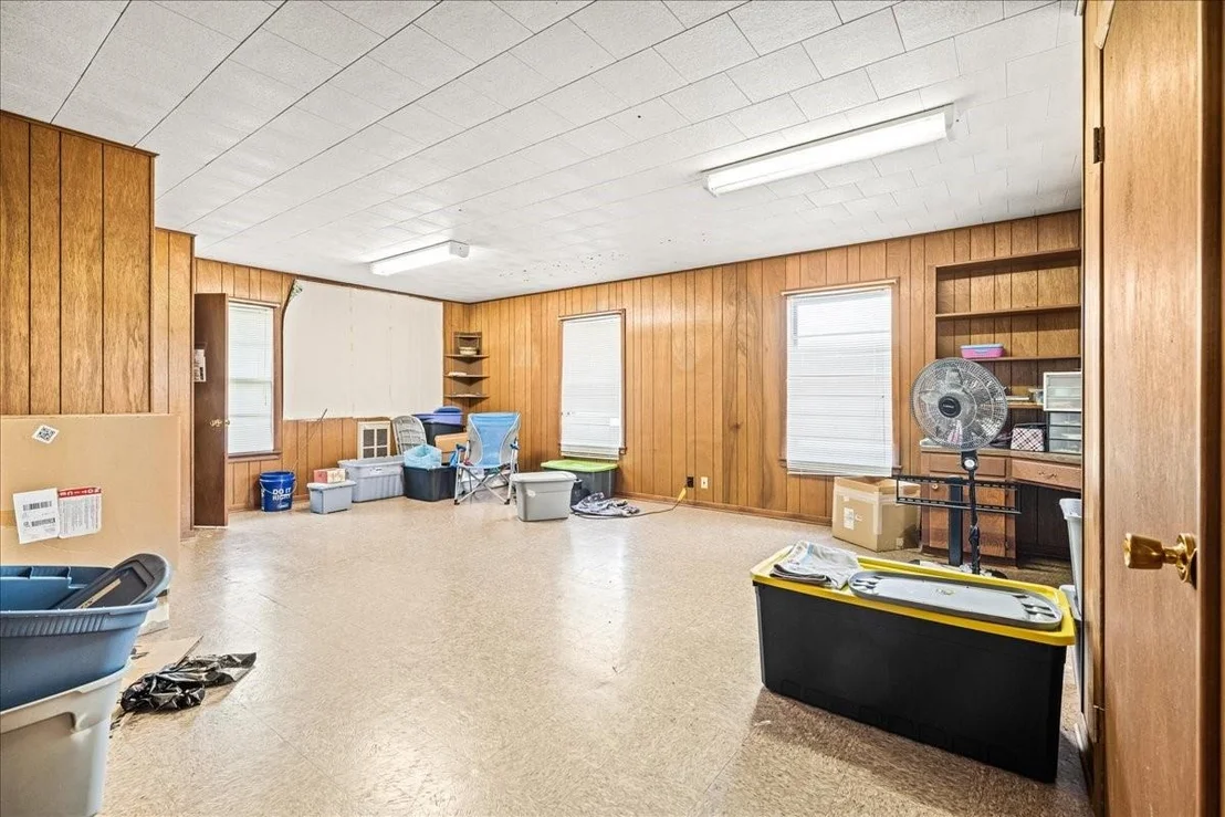 Photo of 8081 Ernst Parkway