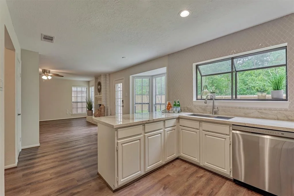Photo of 199 N Village Knoll Circle