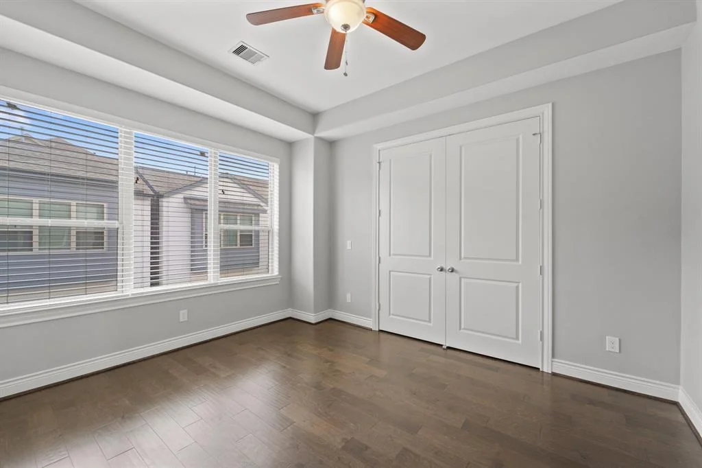 Photo of 8906 Spring Knoll Forest Drive