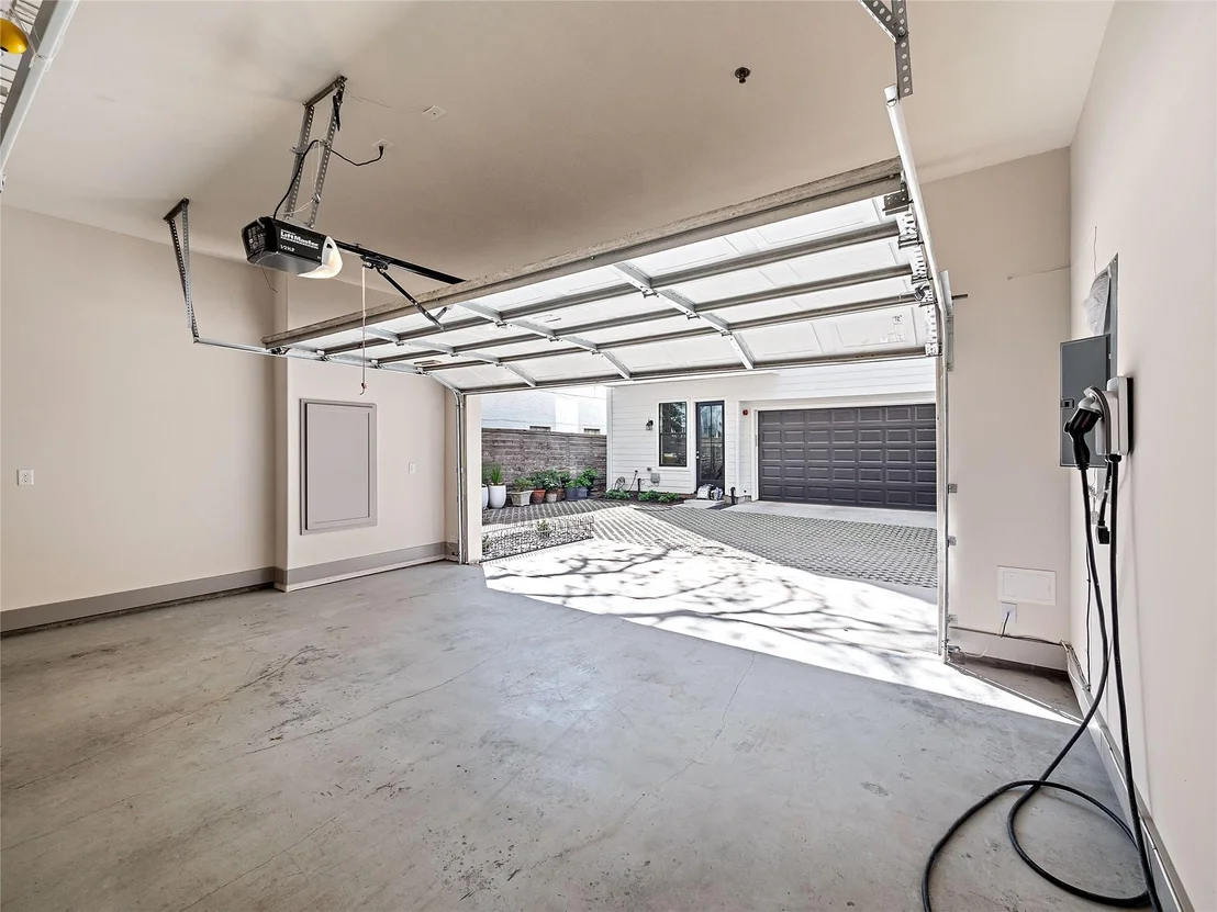 Photo of 4019 Driscoll Street