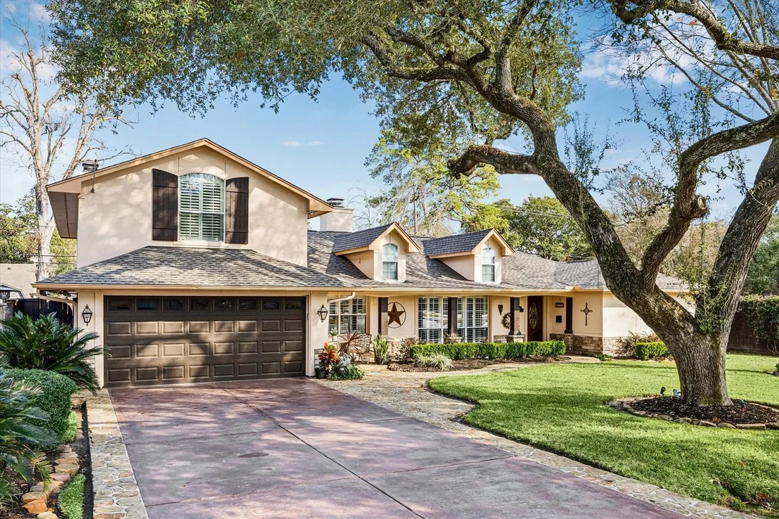 Photo of 1502 Adkins Road