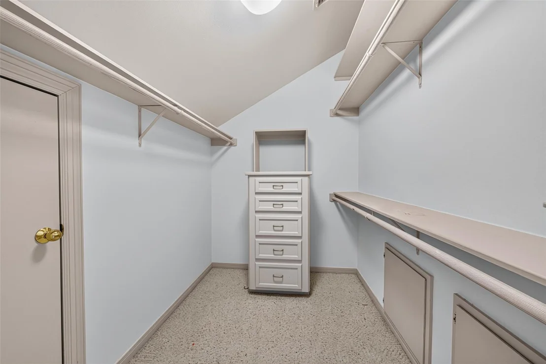 Photo of 2 W Terrace Drive