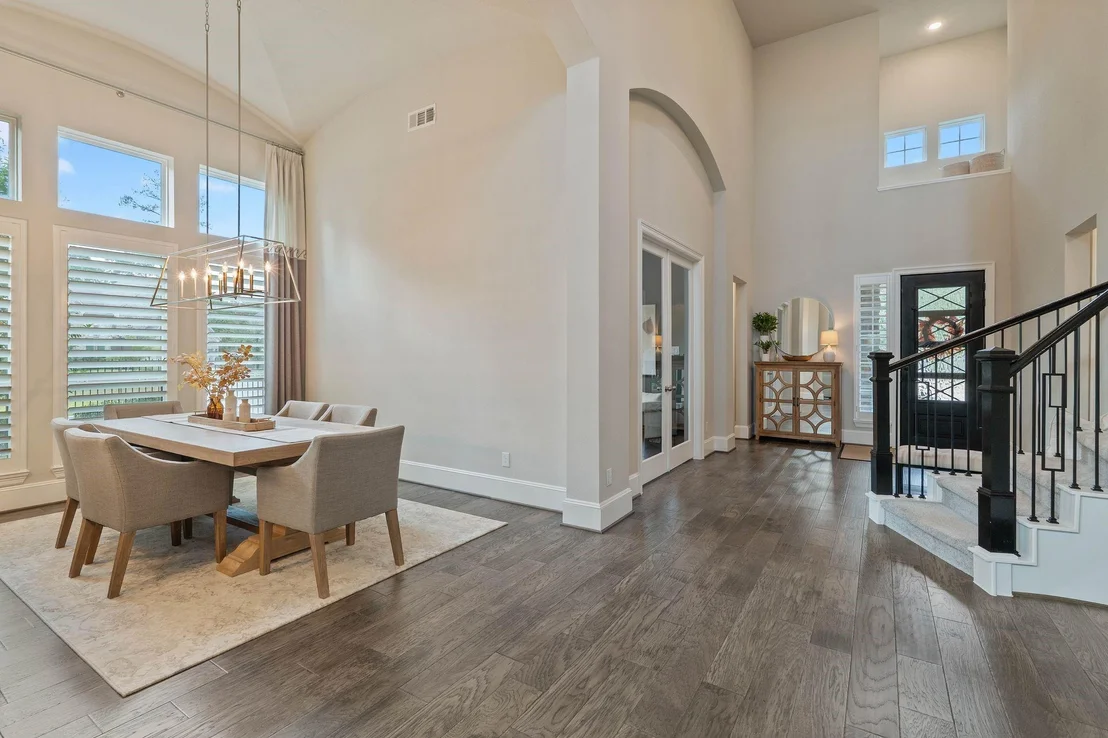 Photo of 122 N Winter Sunrise Circle