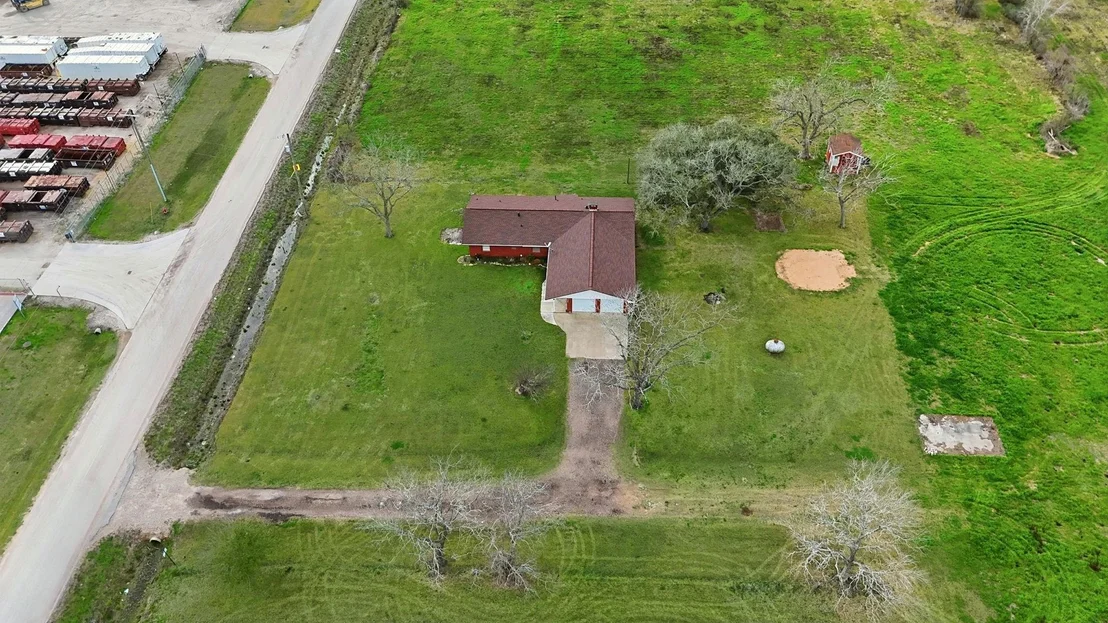 Photo of 1839 W Henderson Rd