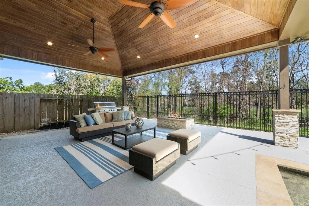 Photo of 2714 Barclay Lake Lane