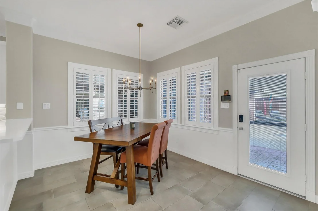 Photo of 1817 Mesa Verde Drive