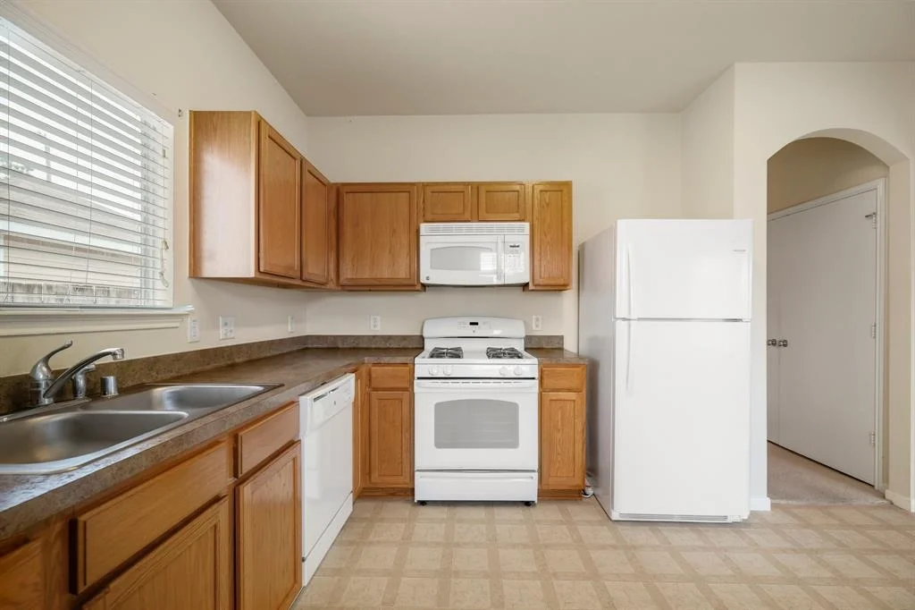 Photo of 4030 Mossy Place Lane