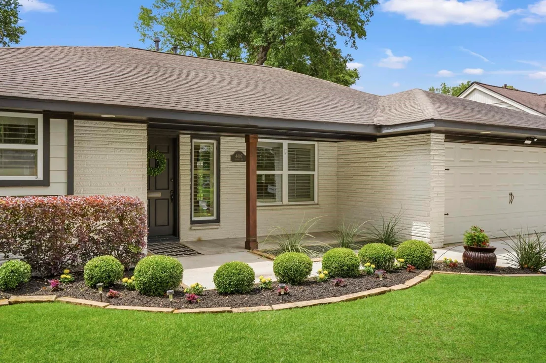 Photo of 4407 Rosebay Drive