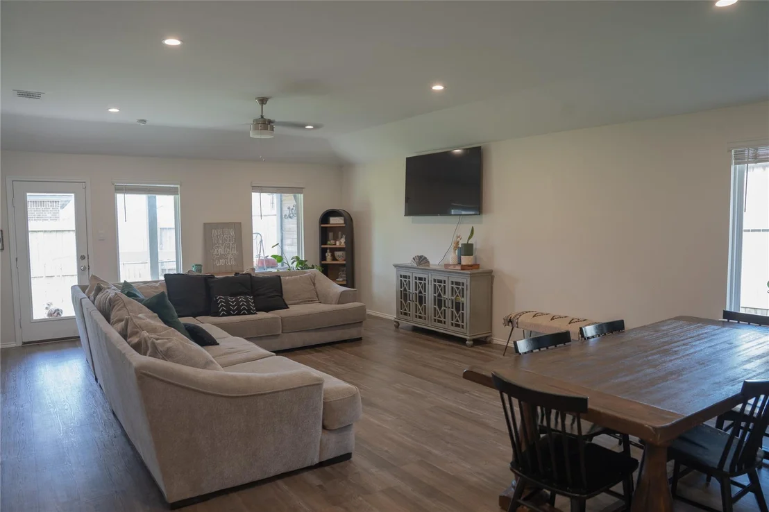 Photo of 1008 Llano Trail