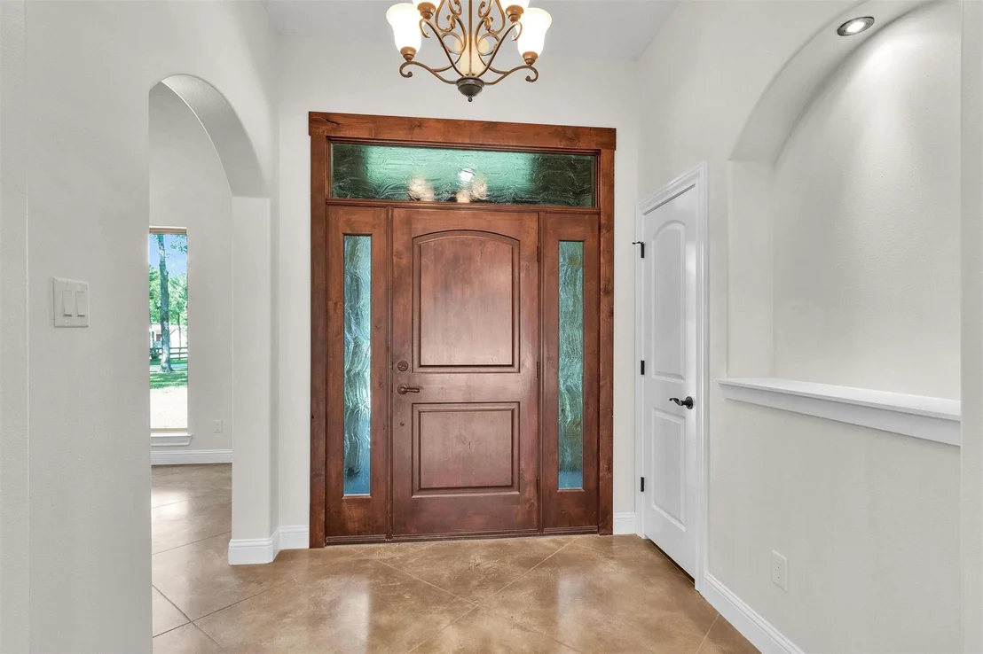 Photo of 11498 Oak Springs Drive