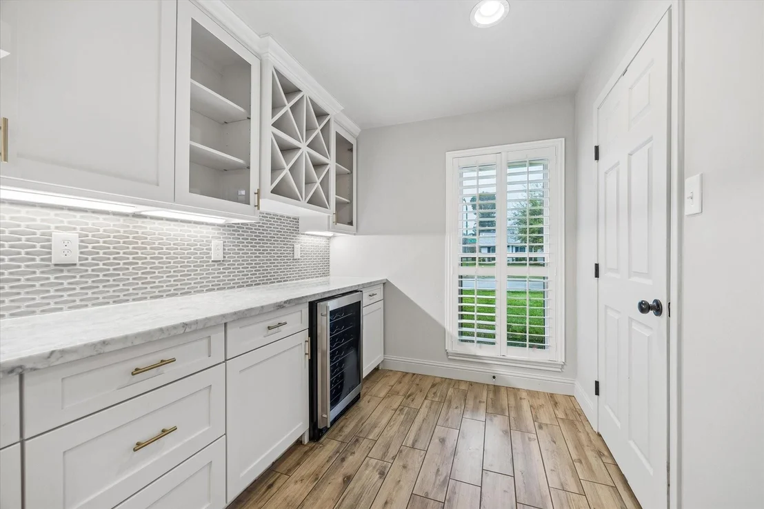 Photo of 10602 Del Monte Drive