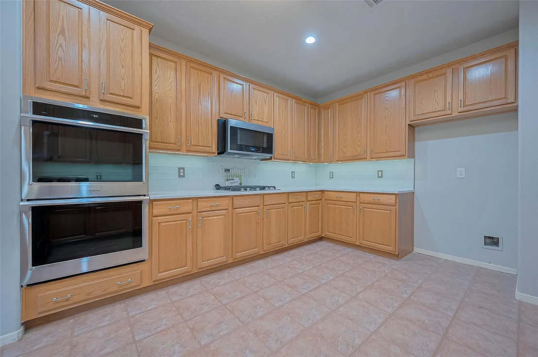 Photo of 15427 Oxenford Drive