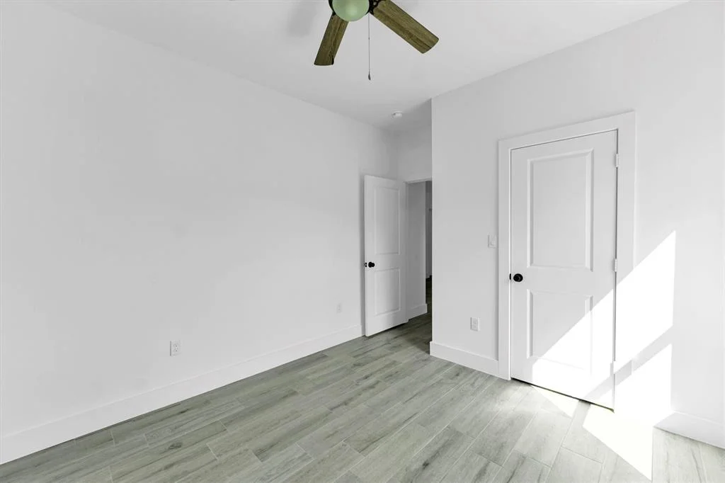 Photo of 1005 Lake View Drive