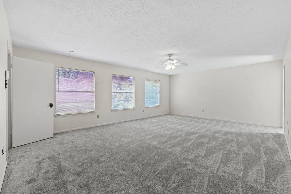 Photo of 707 Scenic Drive