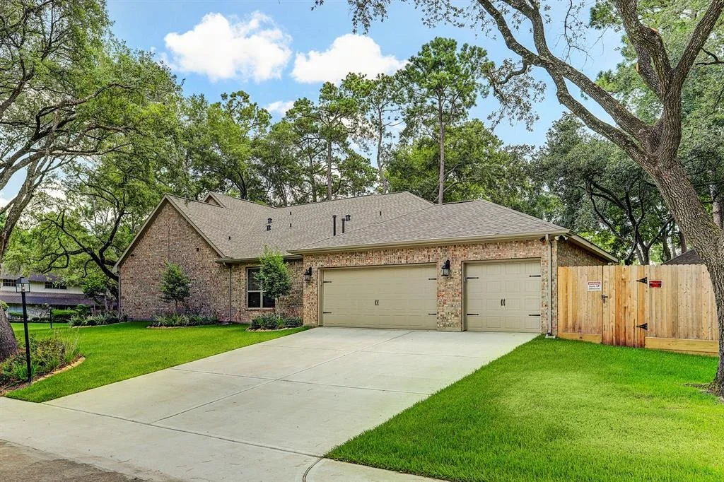 Photo of 10139 Briar Dr Drive