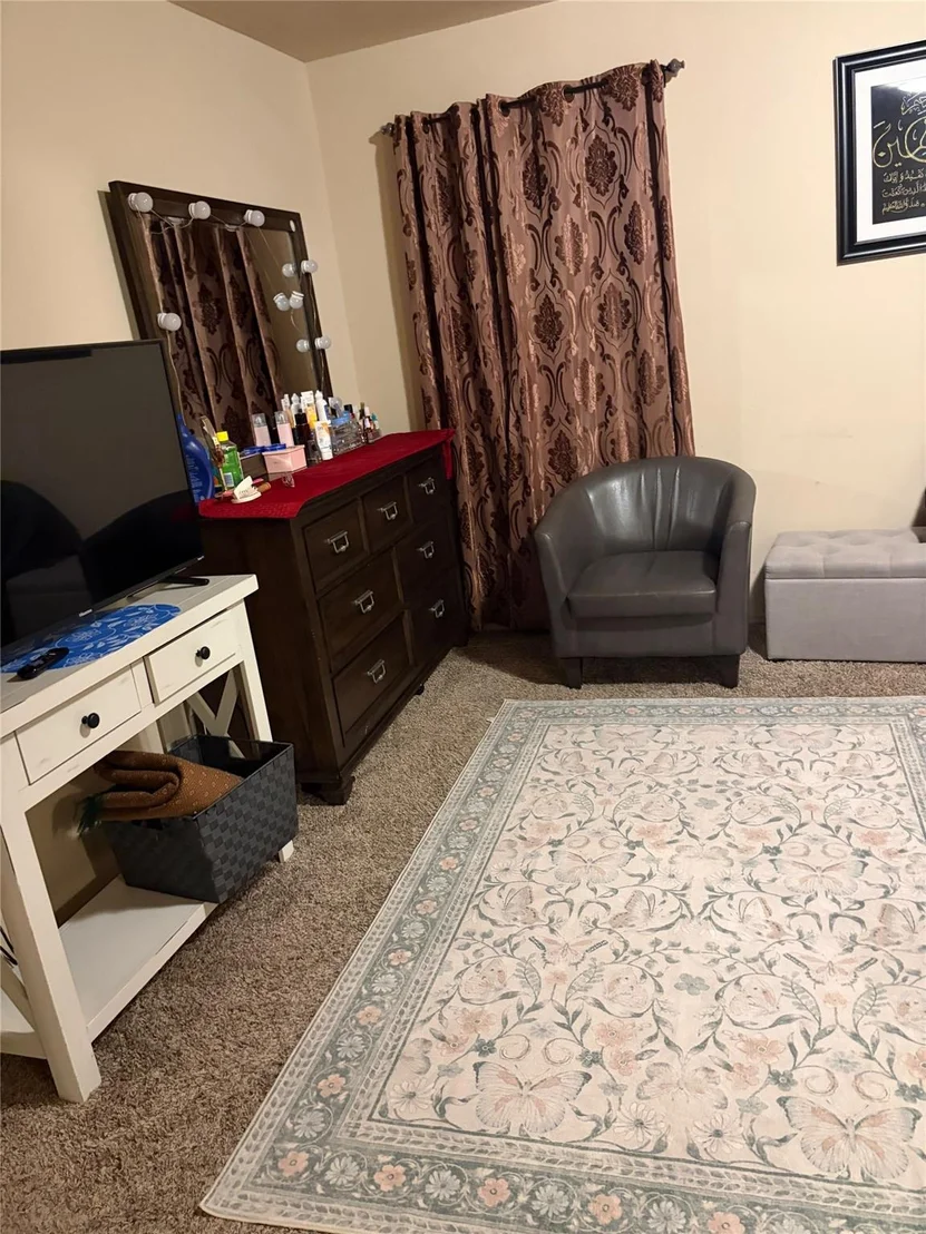 Photo of 23151 Robbers Nest Dr