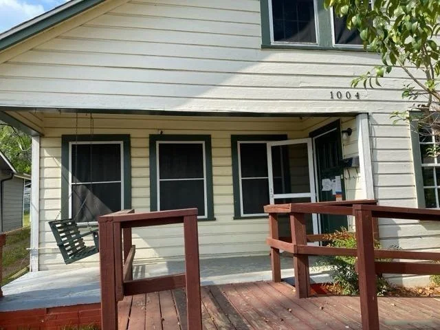 Photo of 1004 Mccall Avenue